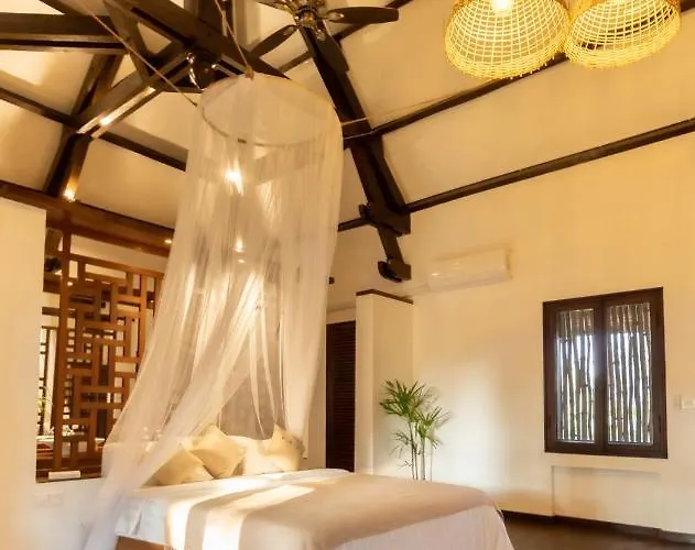 Hotel Through The Looking Glass Wellness Retreat 5*