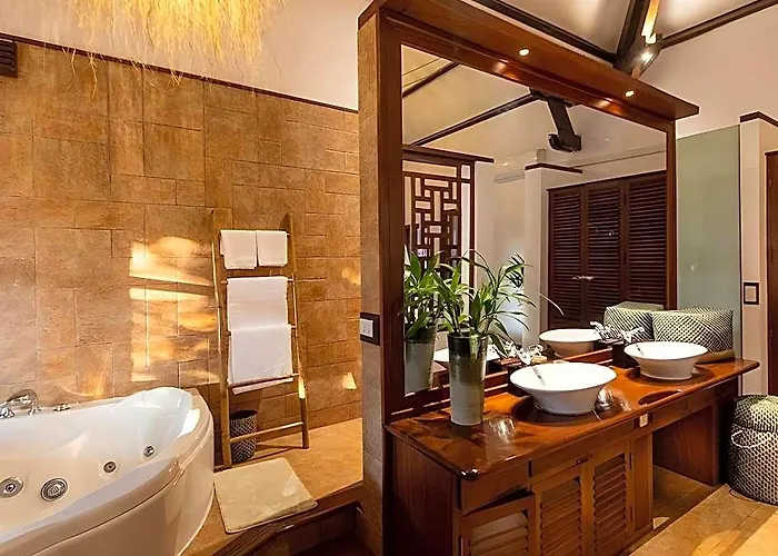 Hotel Through The Looking Glass Wellness Retreat Siem Reap